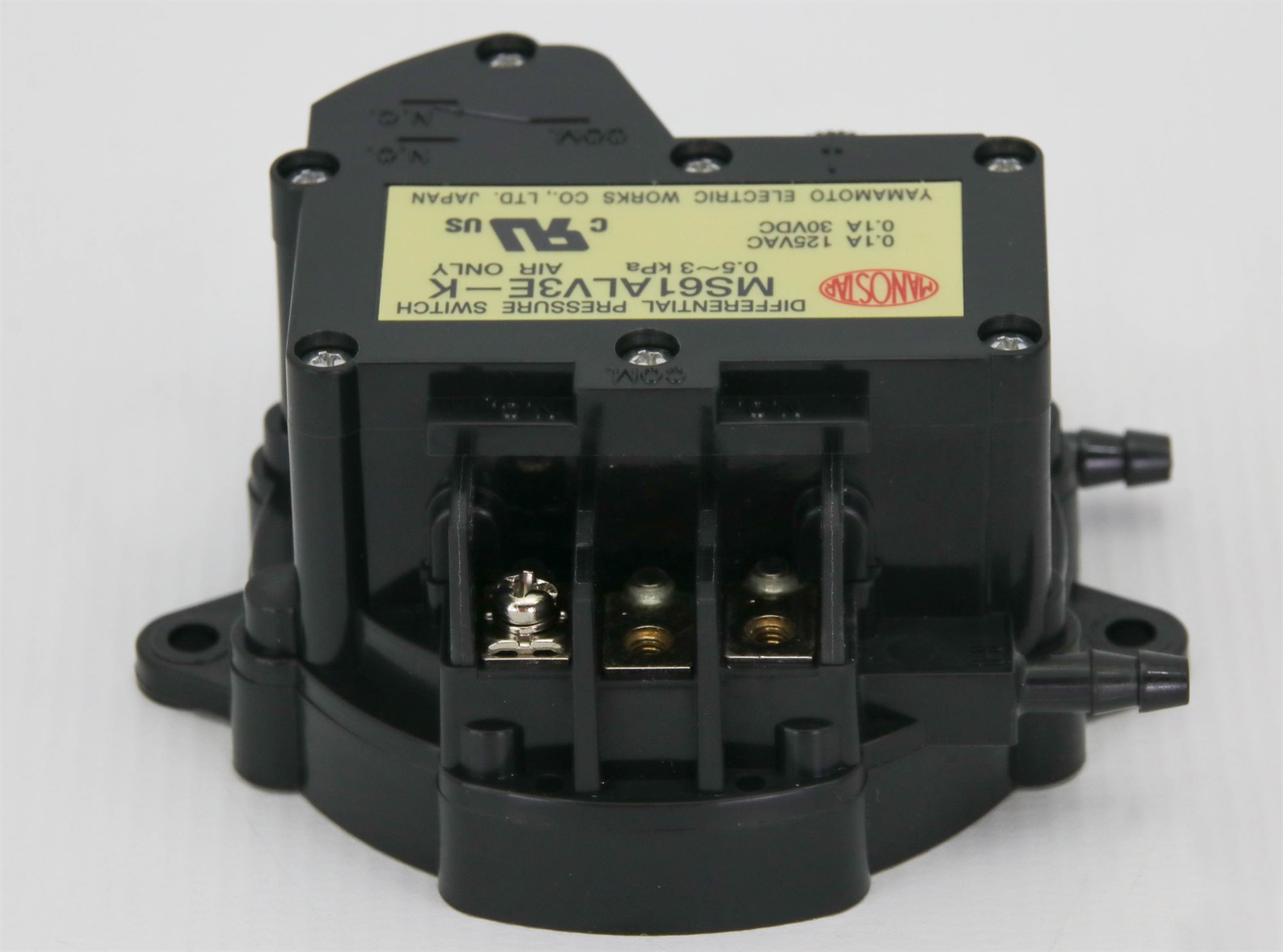 11828 YAMAMOTO MANOSTAR MICRO DIFFERENTIAL PRESSURE SWITCH,0.5~3